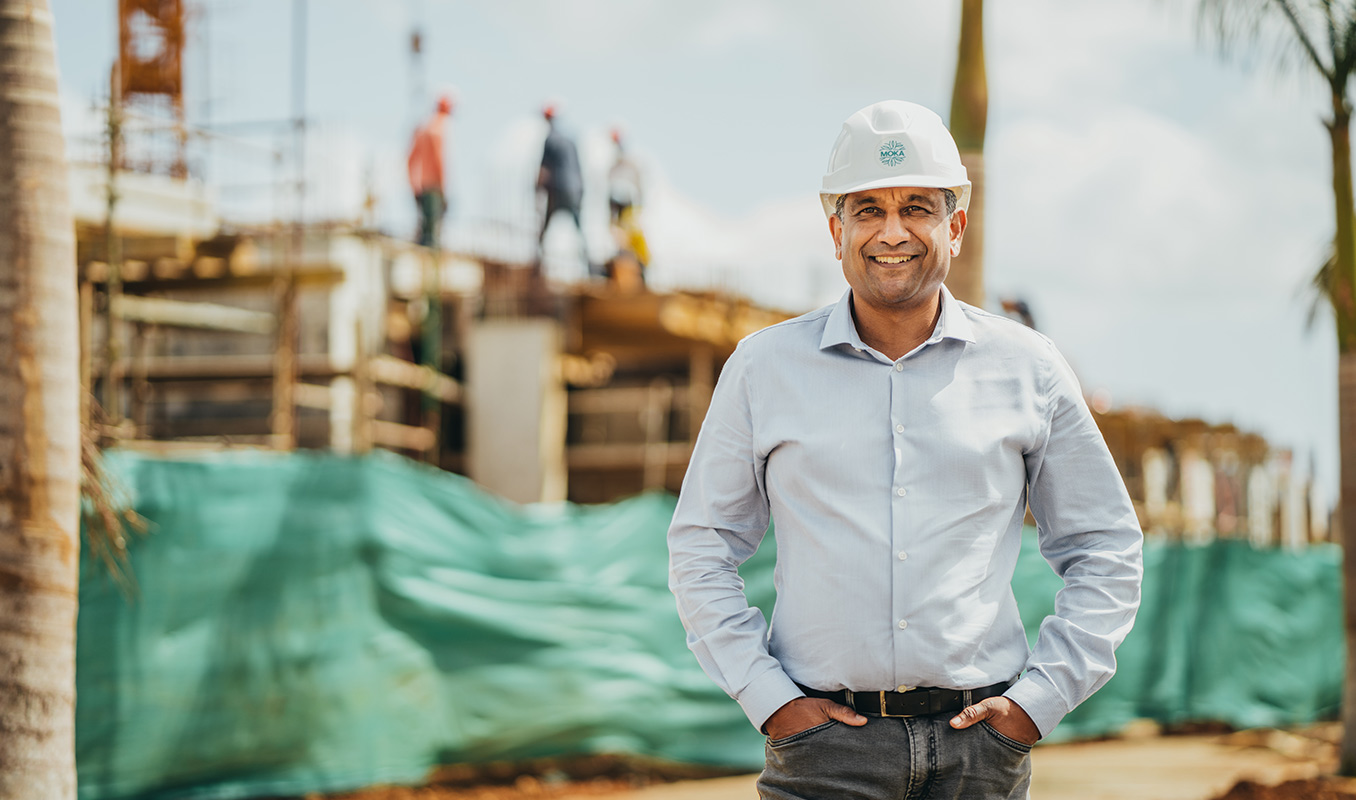 Meet Vinod Goonmeter, who lives and works in Moka Smart City