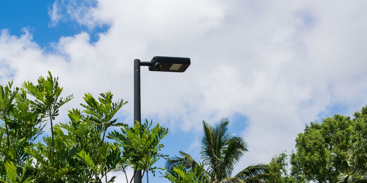 Smart, green street lighting in Moka